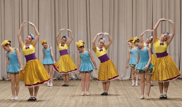 Фотография Азбука танца для малышей, танцевальная студия 