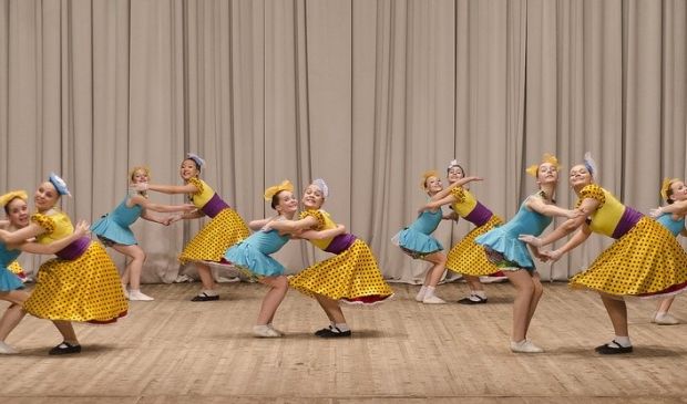 Фотография Азбука танца для малышей, танцевальная студия (Невельского)