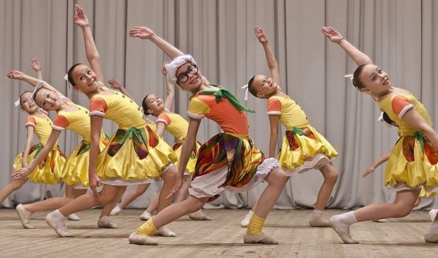 Фотография Азбука танца для малышей, танцевальная студия (Чигорина)